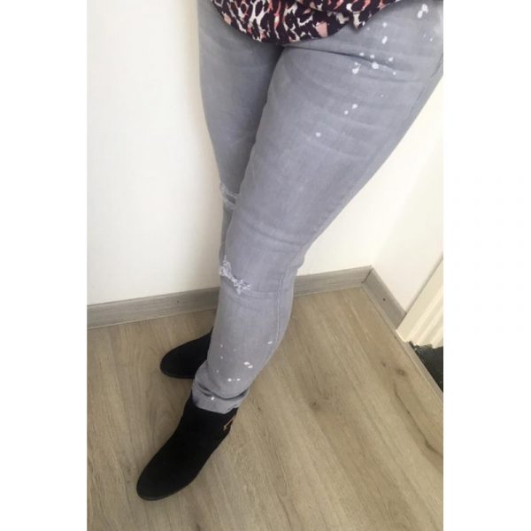 Skinny jeans light grey painted