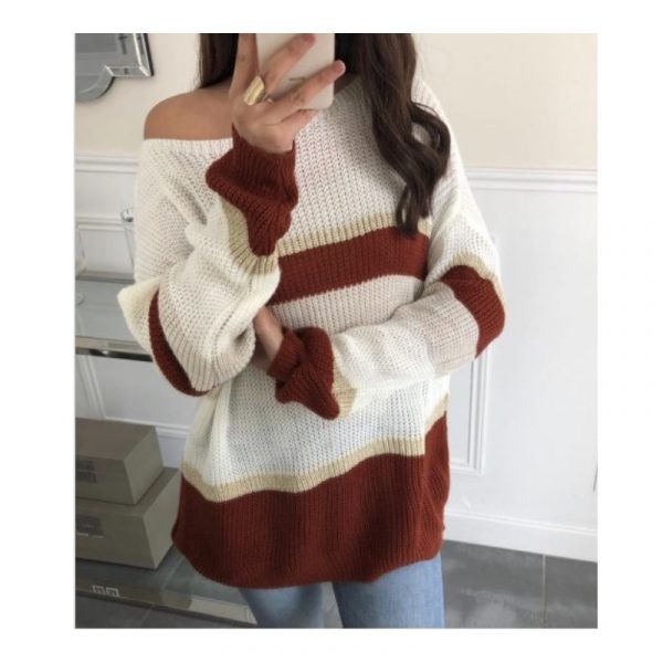 Sweater colored block striped red